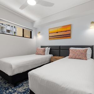 Deluxe Two-Bedroom Apartment